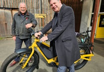 MP visits local Bike Shop for 30th Anniversary
