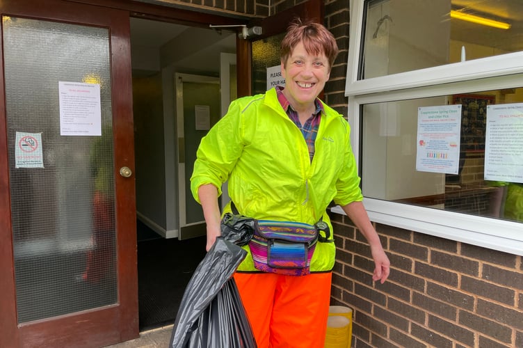 One of the regular village litter-pickers took part. AQ 8004