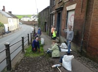 Crediton Urban Task Force completes Exeter Road path clean-up
