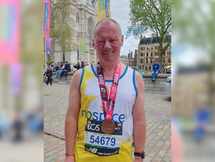 Ian completed 23rd consecutive London Marathon
