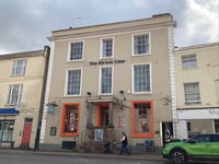 Crediton pub to hold regular live music events