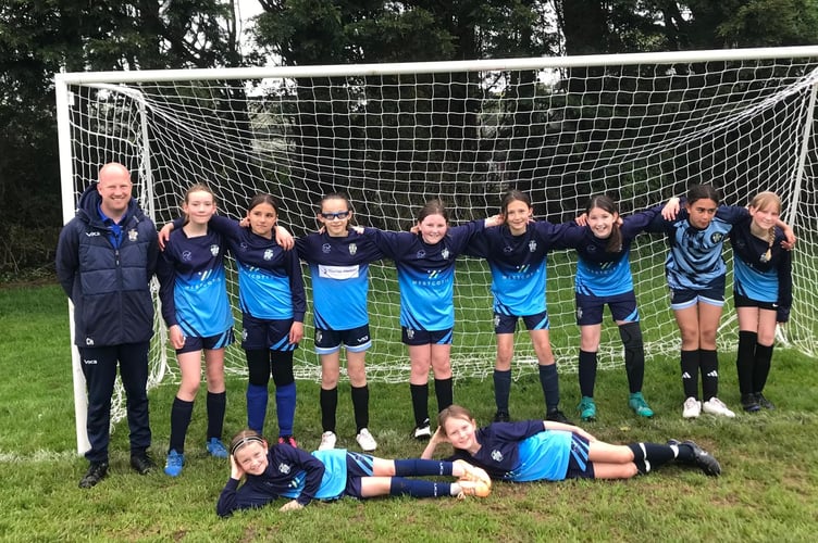 Crediton Youth U11 Youth Girls.