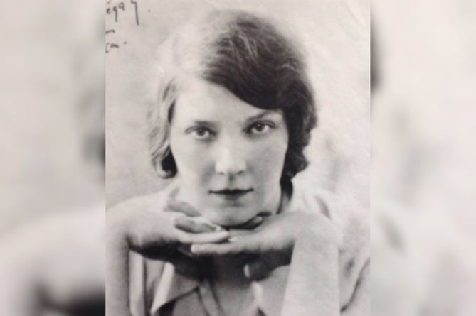 A young Jean Rhys.