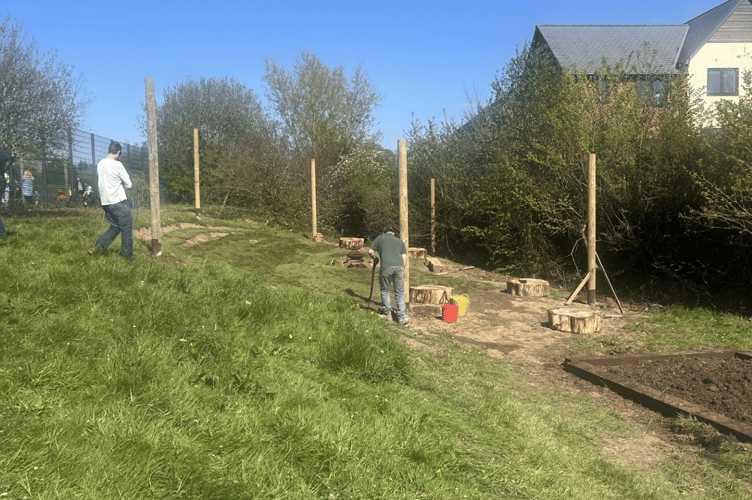 Amphitheatre seating, fire pit