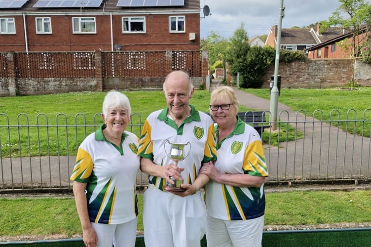 Winners Loraine Woods, Phil Milford and Marilyn Carpenter