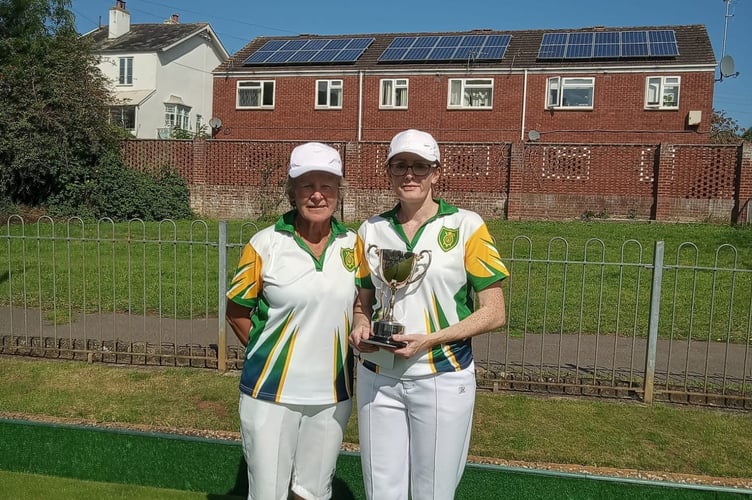 Nikki Payne (right), who beat Liz Smerdon in the first round of the Section 4 Ladies two woods before defeating Amy Stone from Topsham to take her place in the quarter finals.