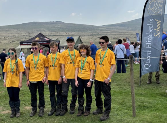 QE 45 mile team.