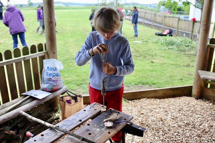 Using a drill to make a necklace