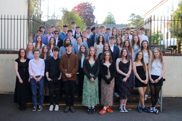 The Sixth Form Diploma Award recipients before the Presentation Evening at Queen Elizabeth’s School.  AQ 4126

