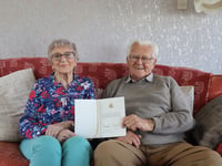 Crediton couple celebrate 70th wedding anniversary