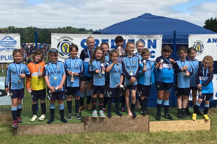 Crediton Youth U9 Girls.