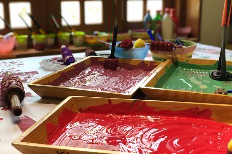 children's painting materials