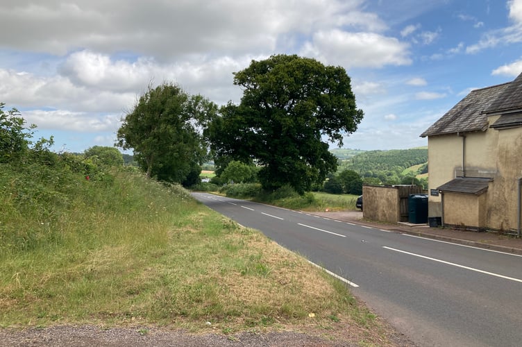 A3072 at Nomansland Farm