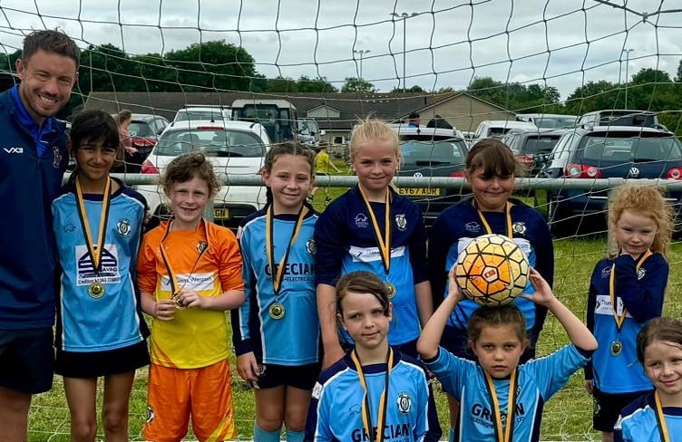 Crediton Youth U9 Girls.