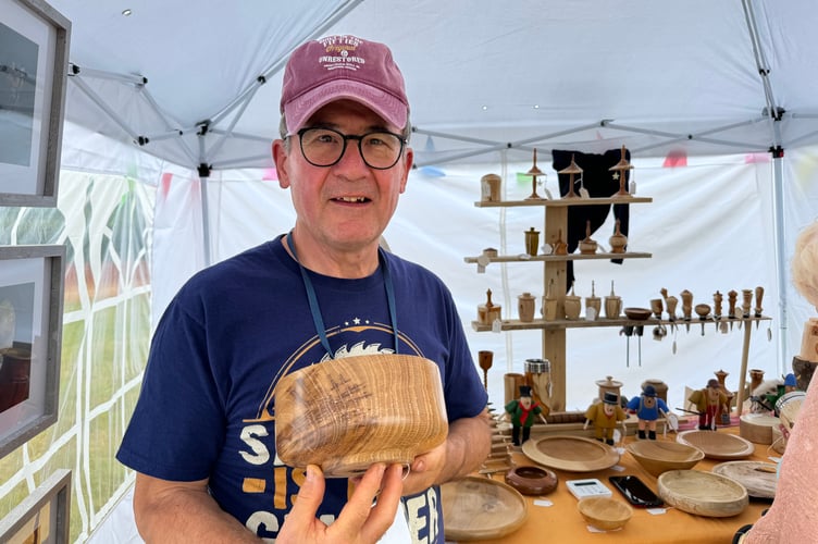 The Coldridge Turner, Trevor Mackown, has been a hobbyist woodturner for 30 years. AQ 6264