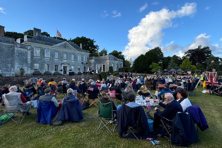 A view of the crowd on the lawn at Downes. AQ 7122