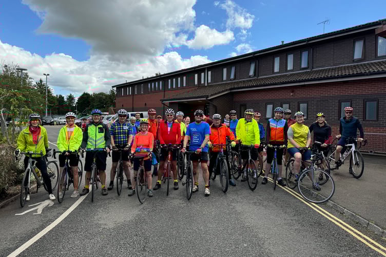 They cyclists who set off from Lords Meadow Leisure Centre with James, centre. AQ 6945
