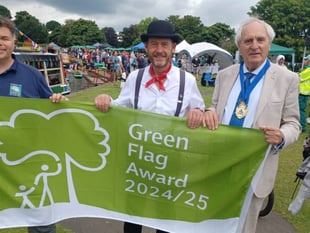Tiverton Canal keeps award for 16th year running
