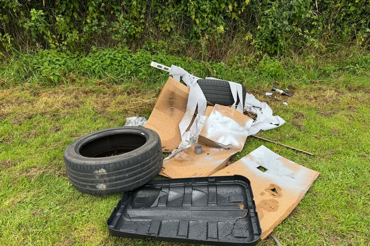 Rubbish at The Rec in Crediton. AQ 8049