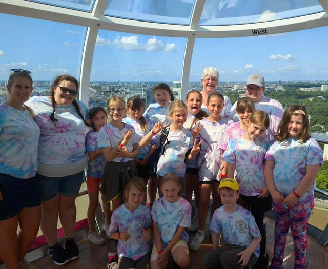 Crediton Brownies enjoyed visit to London
