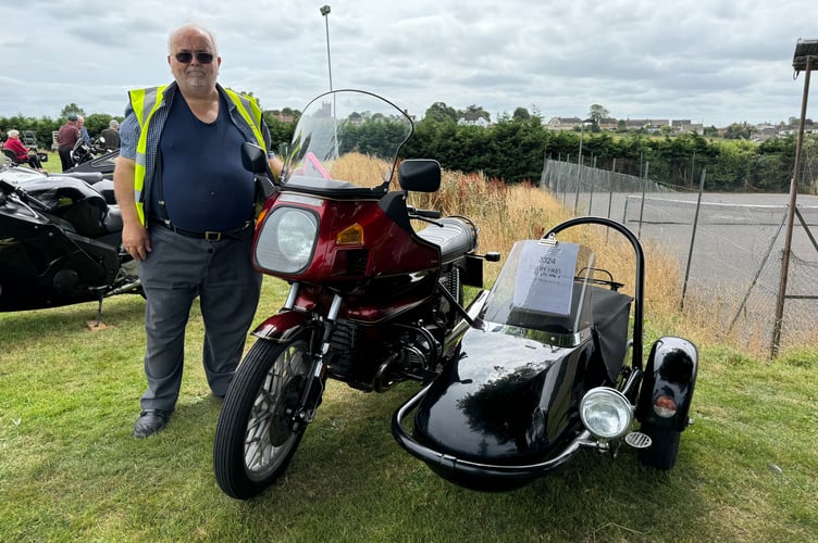 Philip Bourne with his 1979 BMW R100RT motorbike and Squire ST1 Sidecar (1972). AQ 9060