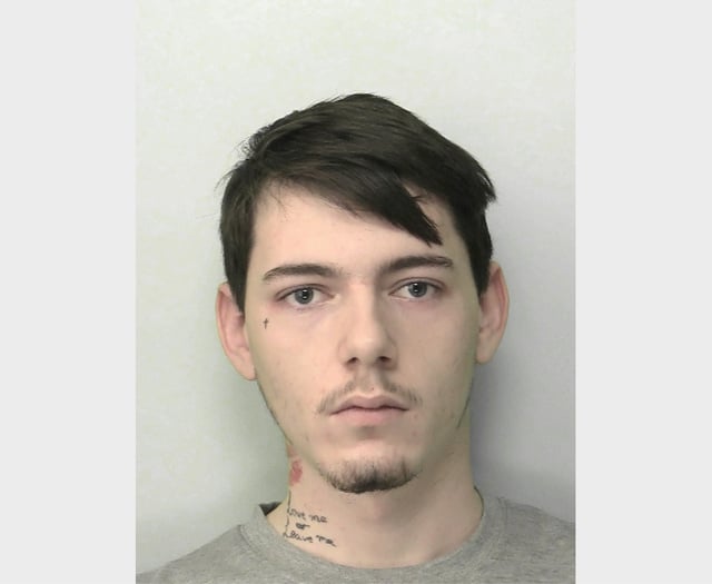 Bus thug jailed for attacking passenger with broken vodka bottle
