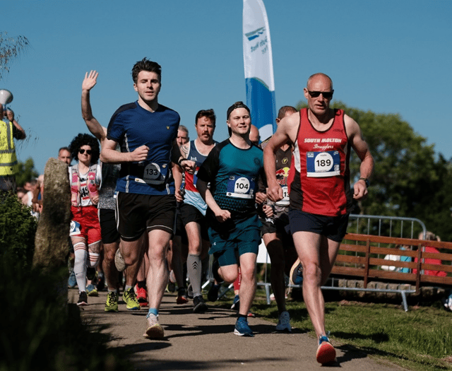 Reservoir run raised thousands for wildlife charities
