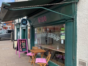 Crediton coffee shop and art gallery applies for alcohol licence