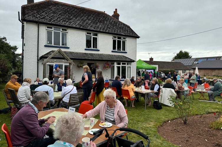 A busy scene at Crediton ELF Fundraising Group Summer Fete held at Homefield, Bow. AQ 0998