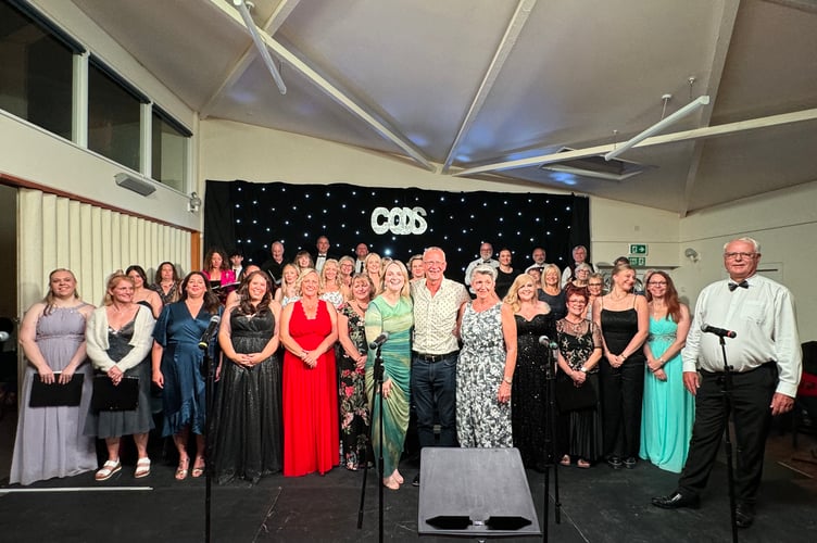 CODS members with the event sponsor from Devondale Electrical Distributors. AQ 3725