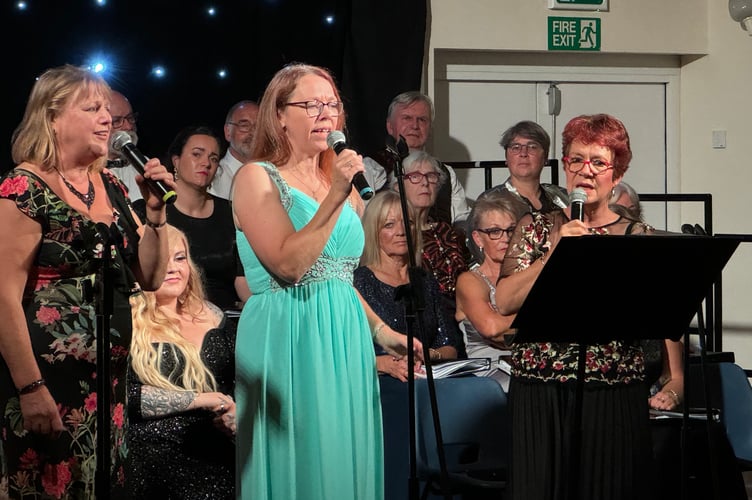 CODS singers during the evening. AQ 3709