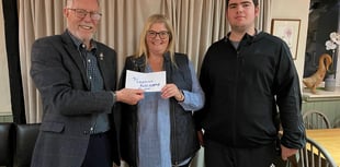 Crediton Rotary donate £1,000 to Crediton Playscheme
