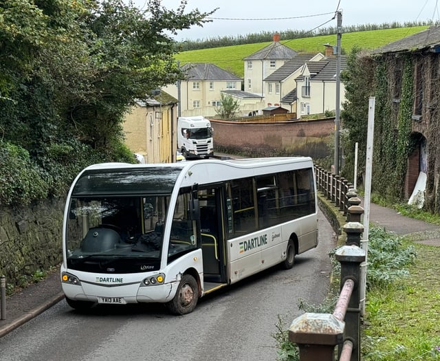 Bus crash closes A377 road in Crediton
