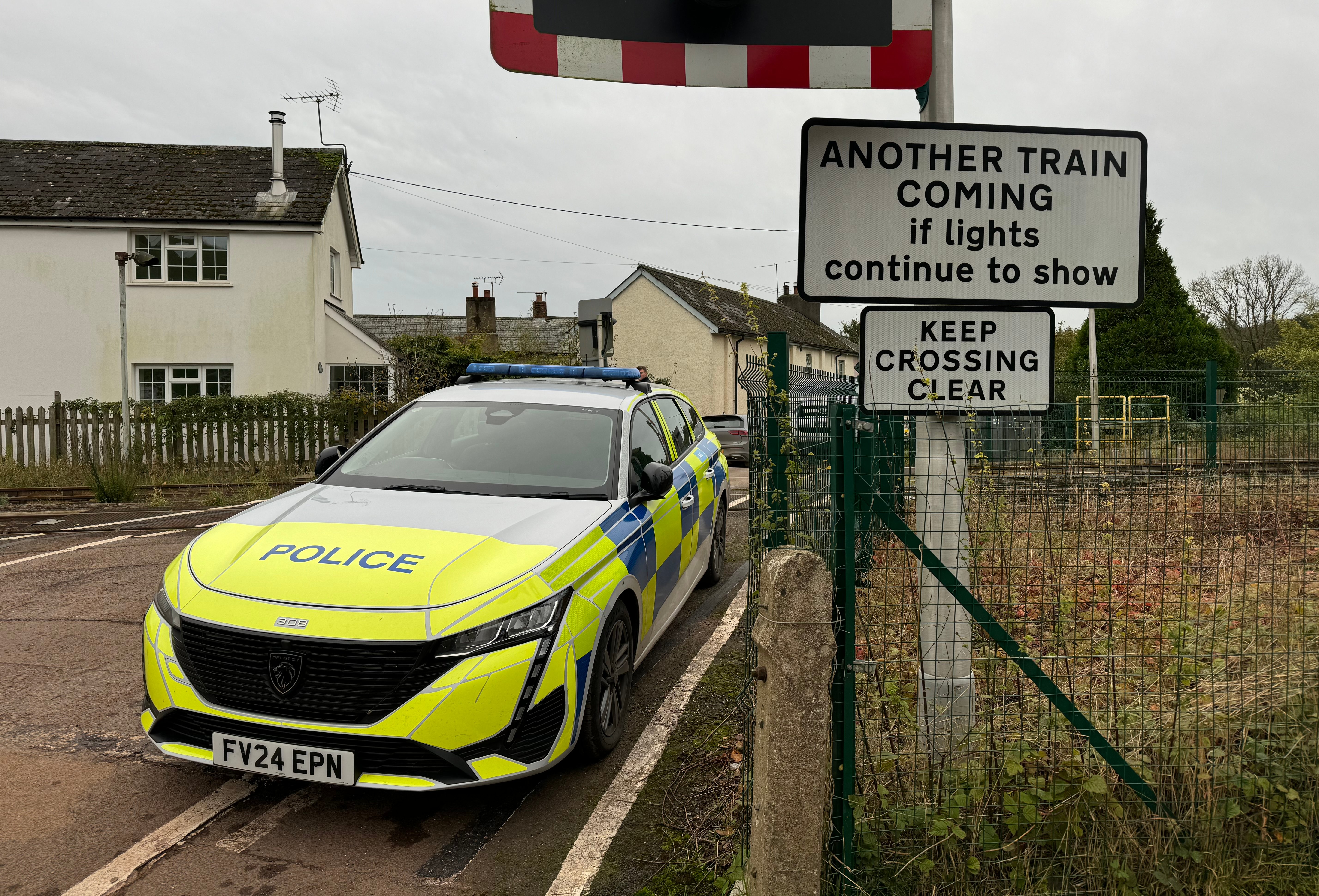 REOPENED Car on rail line stops all trains from Exeter to Okehampton