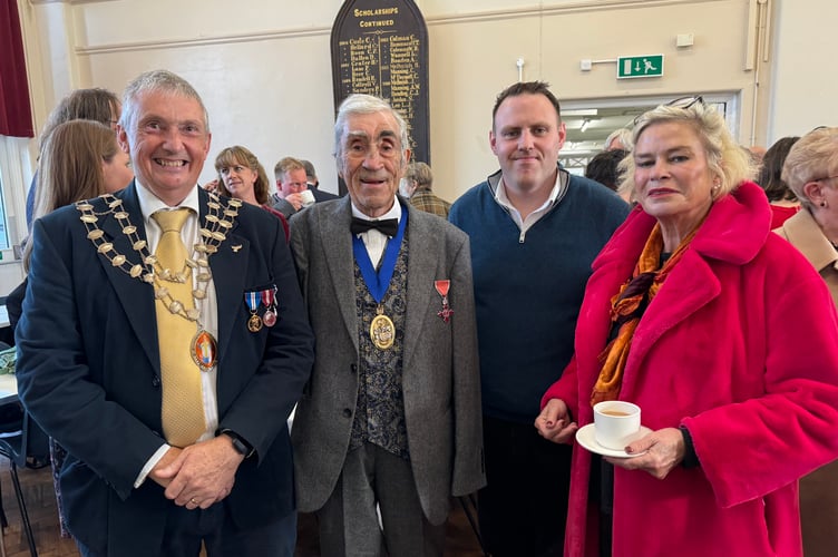 Cllr Frank Letch, second left, with left, the Mayor of Crediton, Cllr Guy Cochran, and right, the representative from Devon Young Carers and Tiverton and Minehead MP Rachel Gilmour.  AQ 5863
