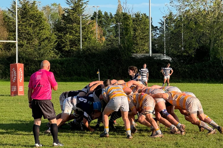 Scrumdown between Crediton Thirds and Ilfracombe. AQ 6301