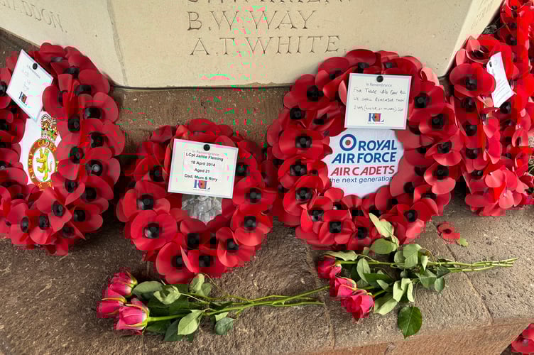 Wreaths on the War Memorial.  AQ 7440
