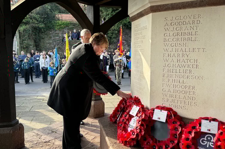 The St Lukes, Posbury wreath being laid.  AQ 7371
