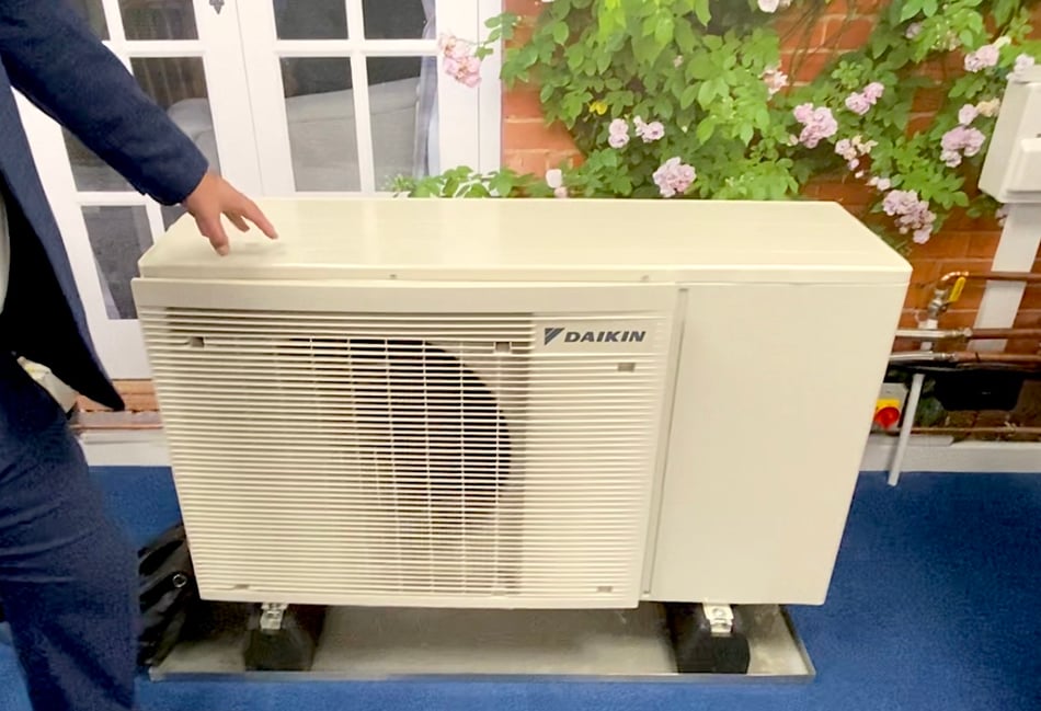 Energy Upgrade Scheme Boosts Devon Homes
