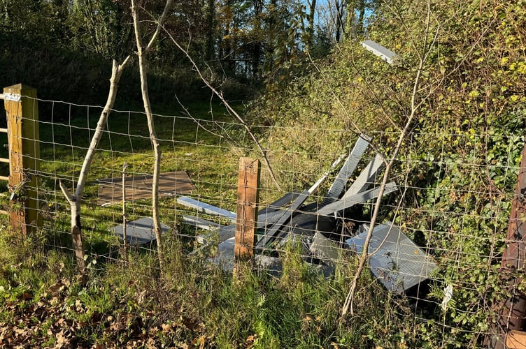 The insulation boarding flytipped in Hookway Lane, near Crediton.  AQ 8053