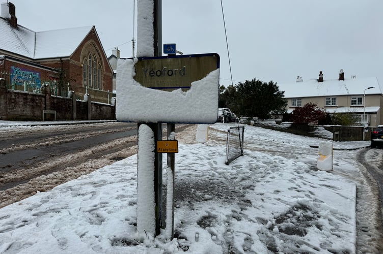Snow on roads in Crediton. AQ 8198