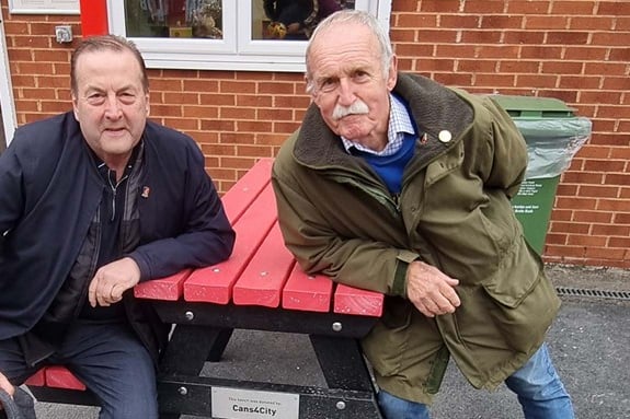 New benches show the power of recycling at Exeter City FC’s St James Park.