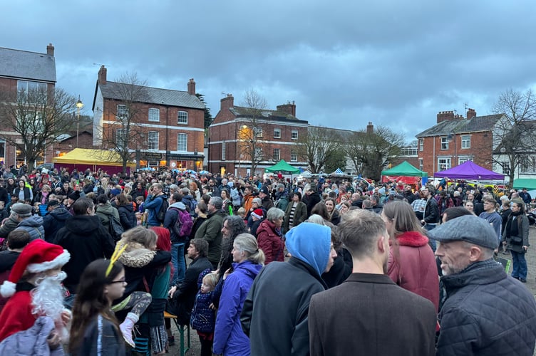 A busy town square.  AQ 8922