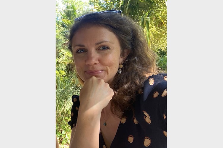 Elizabeth Wainwright.