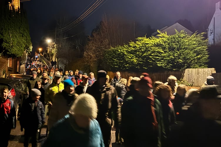 Hundreds walking in the parade at Sandford. AQ 2020