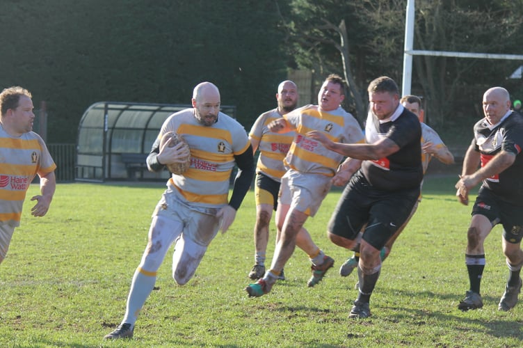 Crediton head for another try during the Veterans game.  AQ 0608
