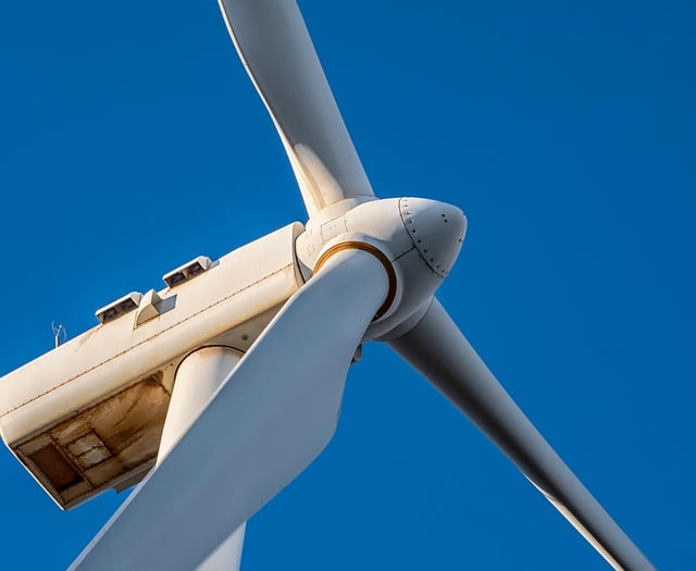 Letter: Why not erect a wind turbine at Exeter University?

