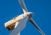 Letter: Why not erect a wind turbine at Exeter University?