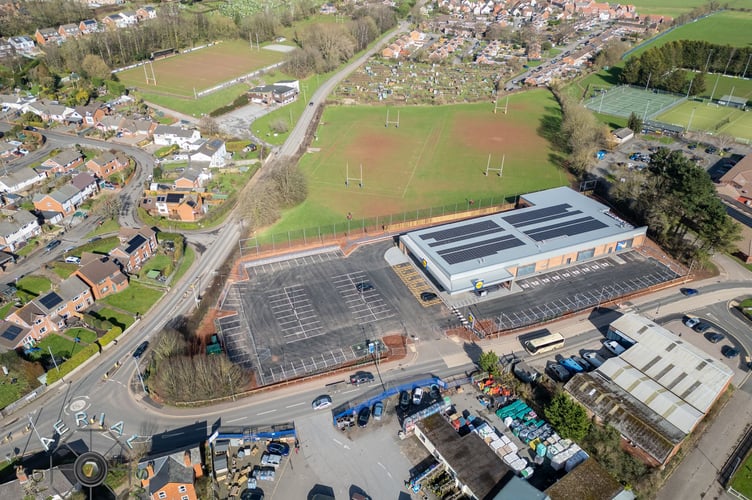 Aerial photo of new Crediton Lidl supermarket and surroundings