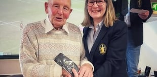 A win for the Quins, loss for the Colts and gift for Les
